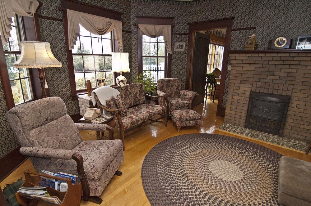 Sproule Heritage Bed & Breakfast Strathmore Exteriör bild