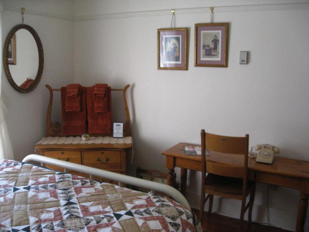 Sproule Heritage Bed & Breakfast Strathmore Exteriör bild