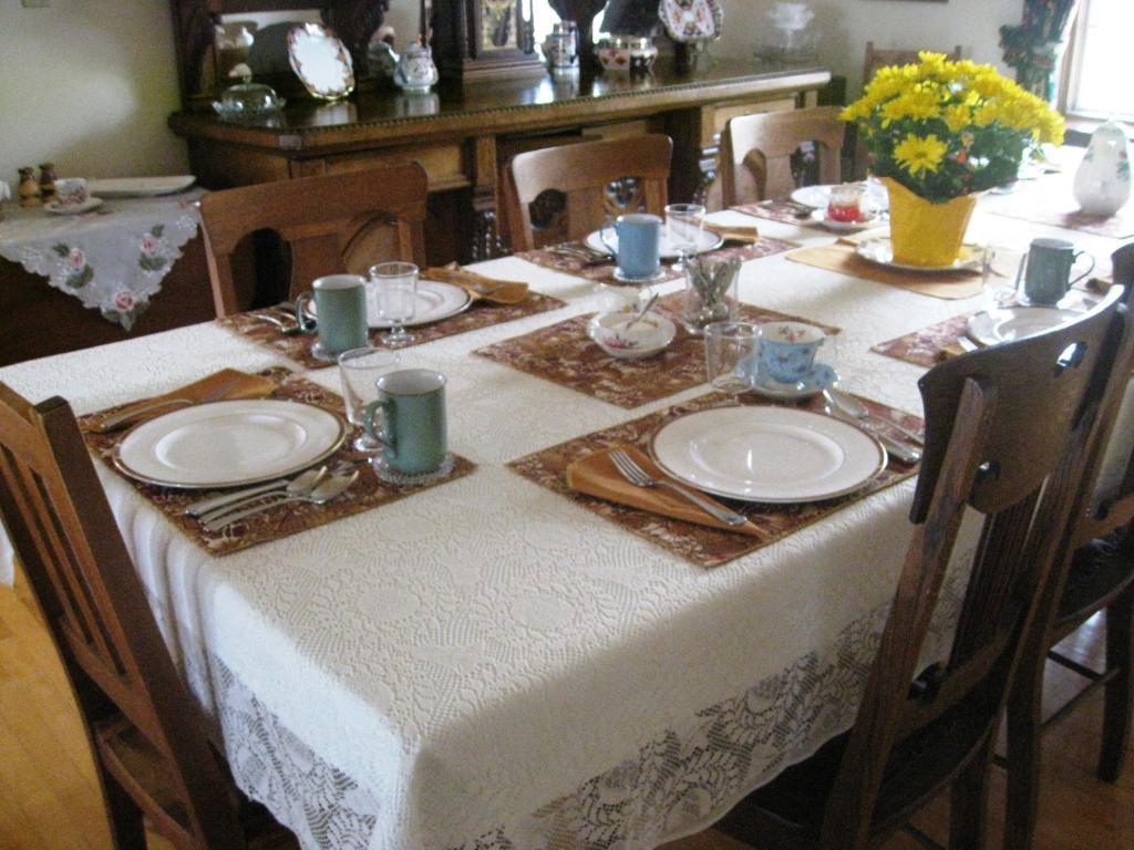 Sproule Heritage Bed & Breakfast Strathmore Exteriör bild